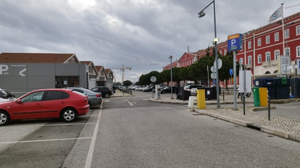 Parque Santa Apolonia - Autocaravanas