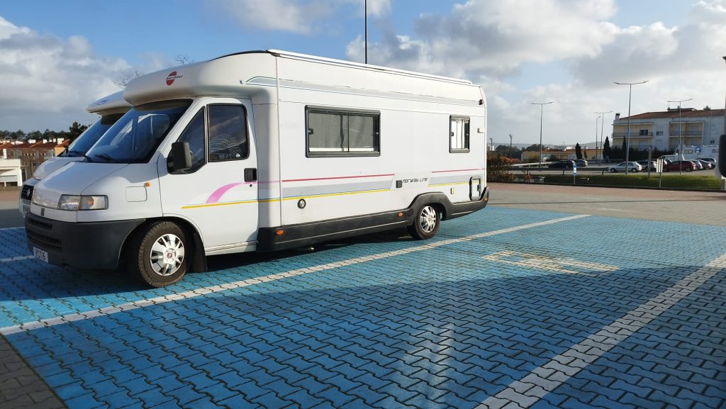 Parque de autocaravanas Nazaré